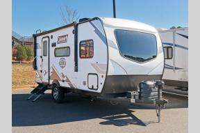 Used 2021 Dutchmen RV Coleman Rubicon 1608BRB Photo