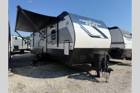 New 2025 Palomino Puma 29BHSQ Photo