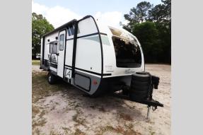 Used 2022 Coachmen RV Apex Nano 191RBS Photo