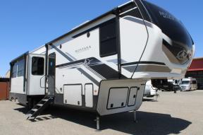 New 2025 Keystone RV Montana High Country 381TB Photo