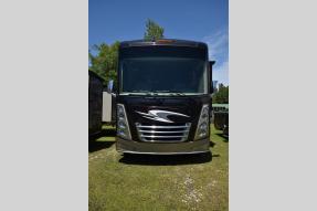 Used 2021 Thor Challenger 37DS Photo