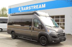 New 2025 Airstream RV Rangeline RGT Photo