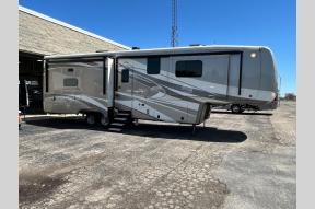 Used 2020 DRV Luxury Suites Elite Suites 36RKSB Photo