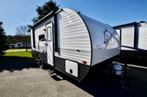 New 2024 Gulf Stream RV Friendship 177BH Photo
