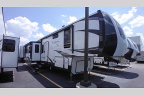 Used 2022 Forest River RV Cardinal Luxury 360RLX Photo