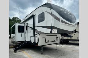 New 2023 Forest River RV Rockwood Signature 2892WS Photo