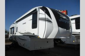 New 2023 Jayco Eagle 321RSTS Photo