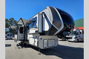 New 2024 Keystone RV Alpine 3303CK Photo