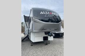 New 2024 Alliance RV Valor 40V13 Photo