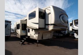 Used 2019 Forest River RV Columbus 389FL Photo