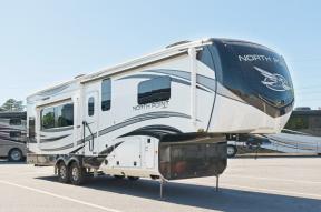 Used 2022 Jayco North Point 310RLTS Photo