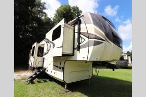 Used 2019 Jayco North Point 383FKWS Photo