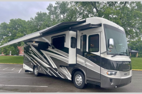 Used 2023 Newmar Ventana 3412 Photo