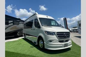 New 2025 Grech RV Strada-ion Tour Photo