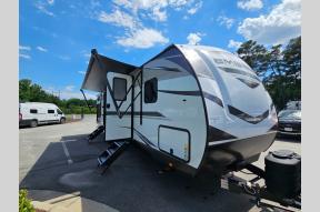 New 2024 Cruiser Embrace EL32BH Photo