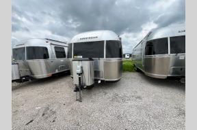 Used 2019 Airstream RV Classic 33FBQ Photo