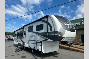 New 2024 Alliance RV Paradigm 375RD Photo