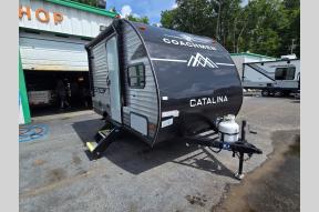 New 2025 Coachmen RV Catalina Summit Series 7 134RKX Photo