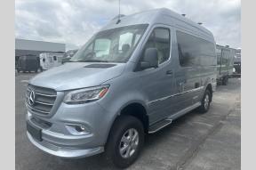 New 2025 Airstream Interstate 19-e TB Photo