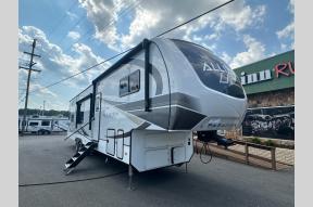 New 2024 Alliance RV Paradigm 395DS Photo