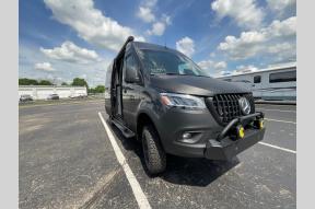 New 2026 Airstream Interstate 19 X-e Photo