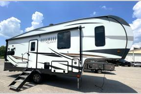 Used 2022 Forest River RV Rockwood Ultra Lite 2442BS Photo