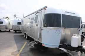 New 2024 Airstream RV Globetrotter 30RBT Photo
