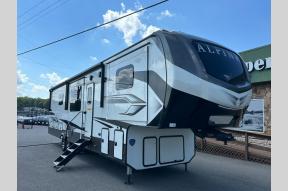 New 2024 Keystone RV Alpine 3700FL Photo