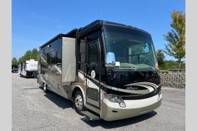 Used 2014 Tiffin Motorhomes Allegro Breeze 32BR Photo