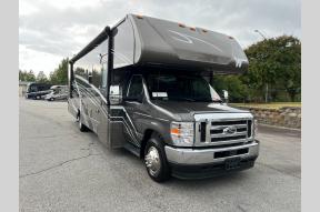 New 2025 Winnebago Minnie Winnie 31K Photo