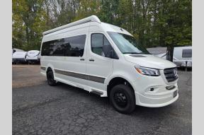 New 2026 Grech RV Terreno-ion AWD Tour Photo