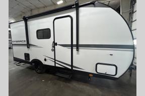 Used 2025 Cruiser Embrace EL17BH Photo