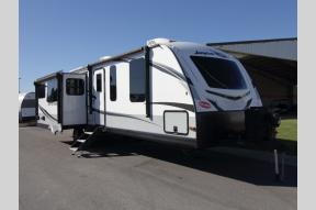 Used 2024 Thor Motor Coach White Hawk 32RL Photo