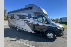 New 2026 Tiffin Motorhomes Wayfarer 25 XLW Photo