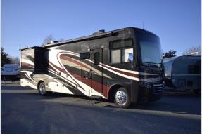 Used 2016 Thor Motor Coach Miramar 34.1 Photo