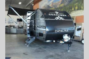 New 2025 Coachmen RV Catalina Summit Series 7 184BHSX Photo