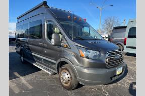 Used 2017 Winnebago Paseo 48p Photo
