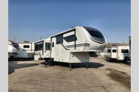 New 2025 Grand Design Influence 2903RL Photo