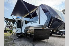 New 2025 Brinkley Model G 4000 Photo