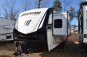 New 2025 Grand Design Momentum G-Class 21G Photo