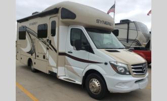 Used 2018 Thor Motor Coach Synergy TT24 Photo