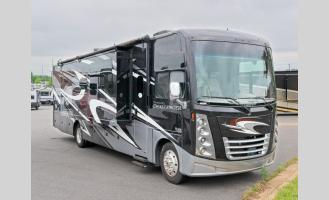 Used 2020 Thor Motor Coach Challenger 37YT Photo