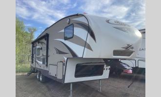 Used 2015 Keystone RV Cougar X-Lite 26RLS Photo