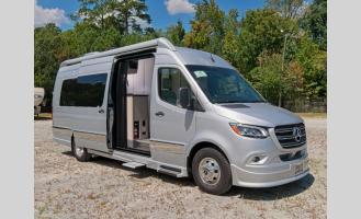 New 2025 Grech RV Strada-ion Tour Photo