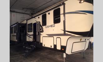 Used 2019 Carriage Cameo 3921BR Photo