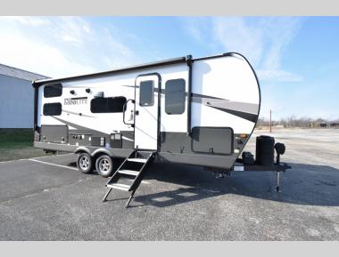 UNIT DISPLAYIG STOCK PHOTOS, CONFIRM OPTIONS WITH CAMPERS INN RV LOUISVILLE 812-282-7718