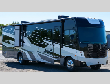 UNIT DISPLAYIG STOCK PHOTOS, CONFIRM OPTIONS WITH CAMPERS INN RV LOUISVILLE 812-282-7718