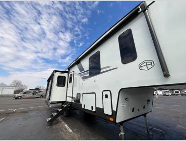 2025 Forest River Rockwood Signature 361RLS Exterior