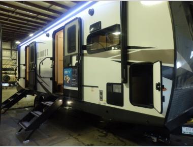 2024 Rockwood Ultra Lite