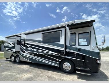 DISPLAYIG STOCK PHOTOS, CONFIRM OPTIONS WITH CAMPERS INN RV LOUISVILLE 812-282-7718